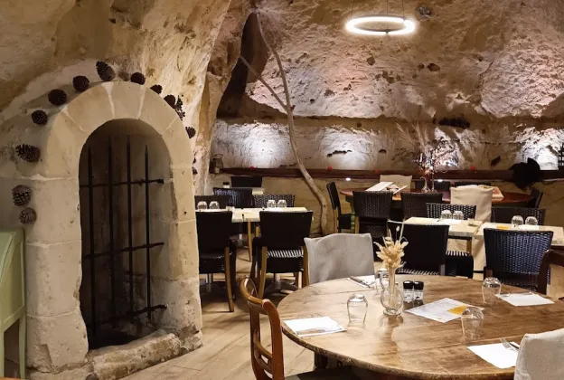 privatisation restaurant à Luynes près de Tours en Indre-et-Loire 37